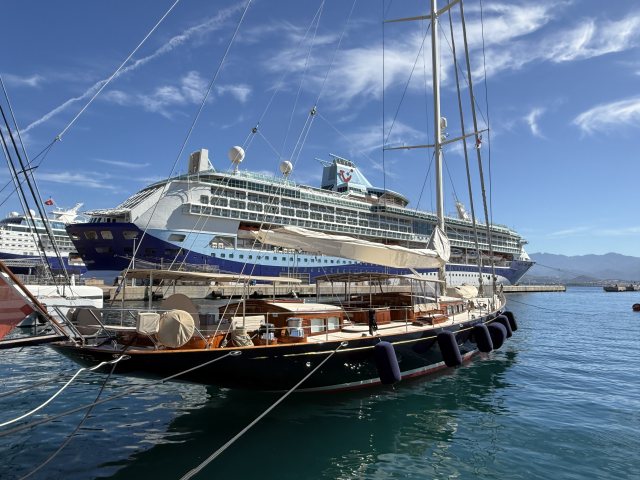 Marella Discovery